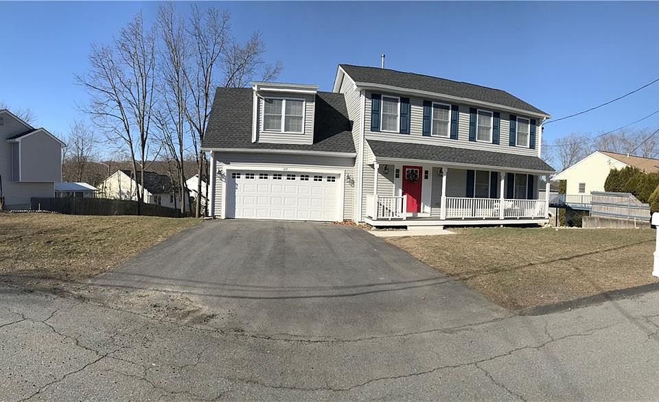 1st image of 127 Jacksonia Dr