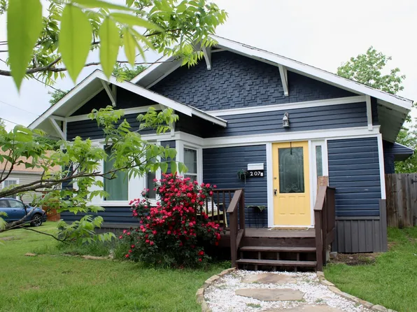 207 N Central Ave, Waxahachie, TX 75165