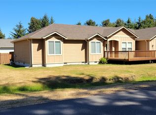 416 Bass Ave NE, Ocean Shores, WA