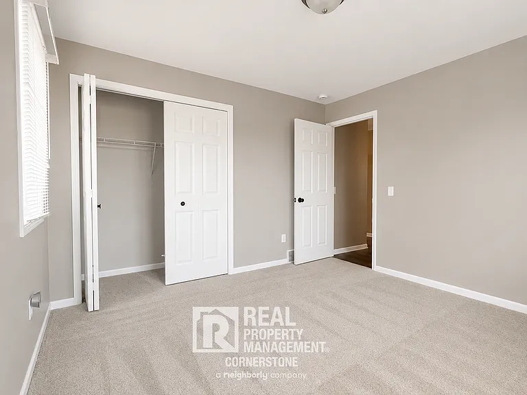 478 116th Ave — Photo 11