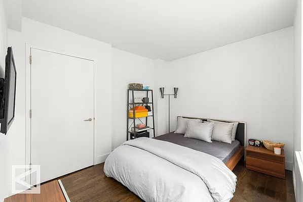 Sold by Douglas Elliman | media 5