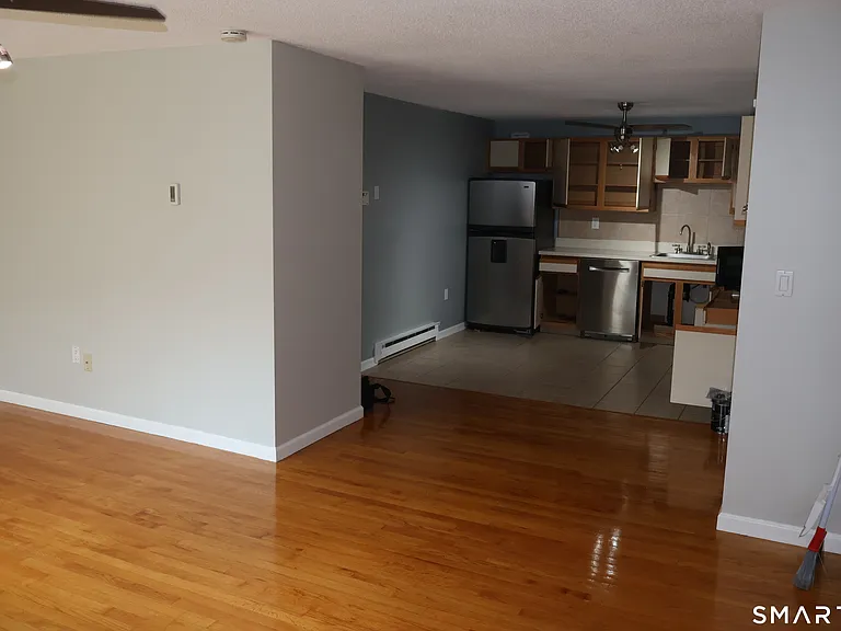 1241 East St #C3 — Photo 6