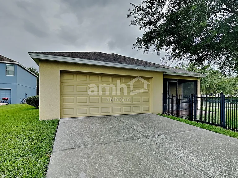 915 Branchwood Way — Photo 23