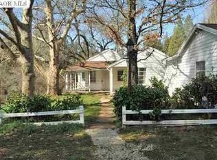 226 Collins Ln, Grass Valley, CA 95945