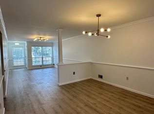 55 Heritage Ct, Towaco, NJ 07082