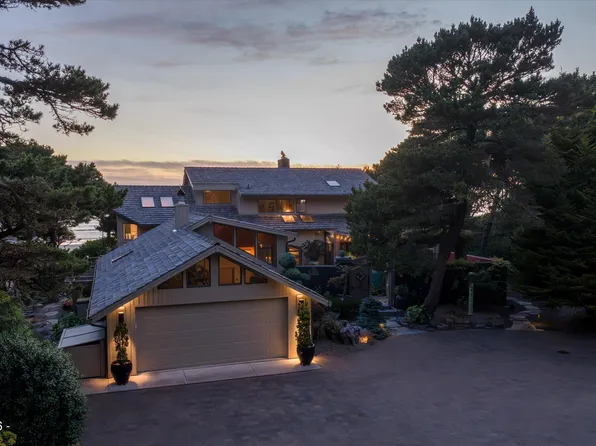 7116 NW Pacific Coast Hwy, Seal Rock, OR 97376