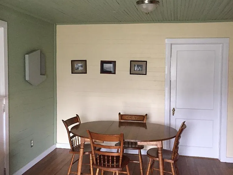 307 Clay St — Photo 8