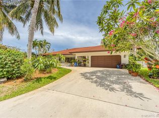 44 Rio Vista Dr, Sewalls Pt, FL 34996