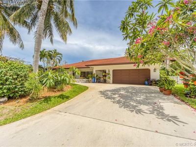 44 Rio Vista Dr, Sewalls Pt, FL, 34996