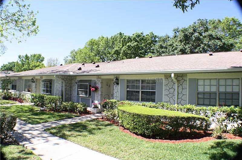 1st image of 2238 Lark Cir W