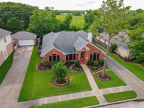 4th image of 3522 Pine Chase Dr