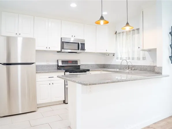 1633 Pentecost Way Unit 2, San Diego, CA 92105