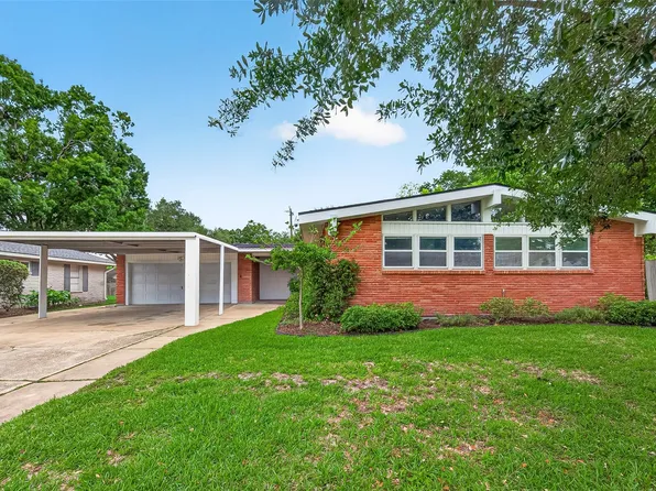 5422 Hummingbird St, Houston, TX 77096