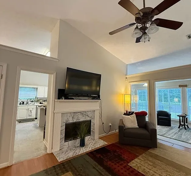 2920 Dogwood Creek Pkwy — Photo 2