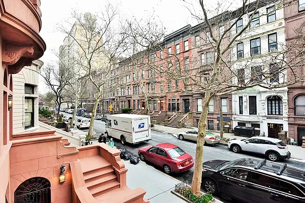 Rented by Balass Ralph, LREB | media 14