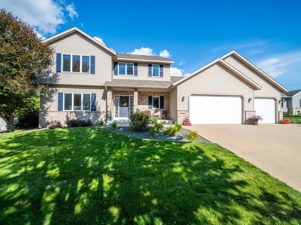 706 9th Ave NW, Byron, MN 55920