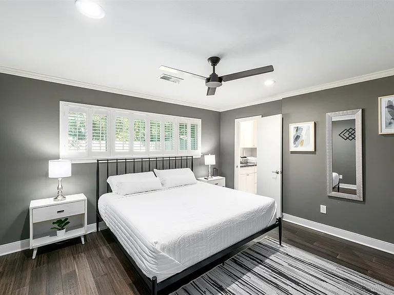 9330 Meadowbriar Ln — Photo 8