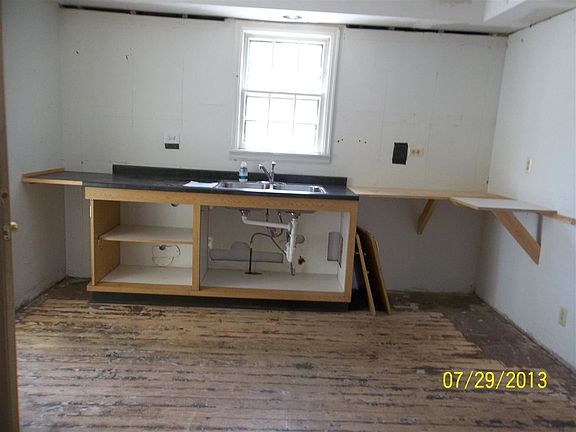 4th image of 1404 30th St