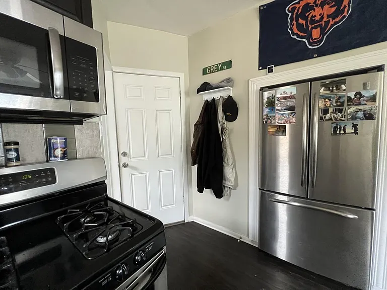 1925 N Albany Ave #3R — Photo 7