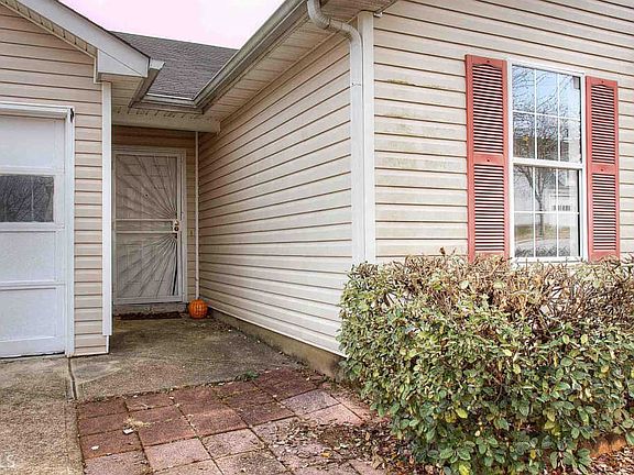 2nd image of 5523 Wellborn Creek Dr #0/130