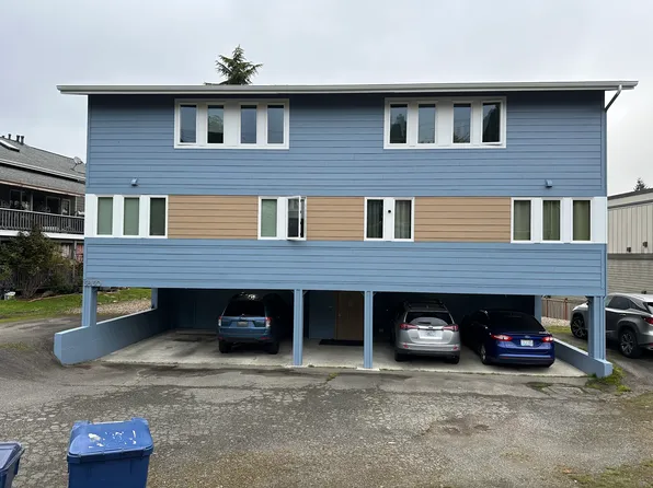 3830 W Lake Sammamish Pkwy NE APT D, Redmond, WA 98052