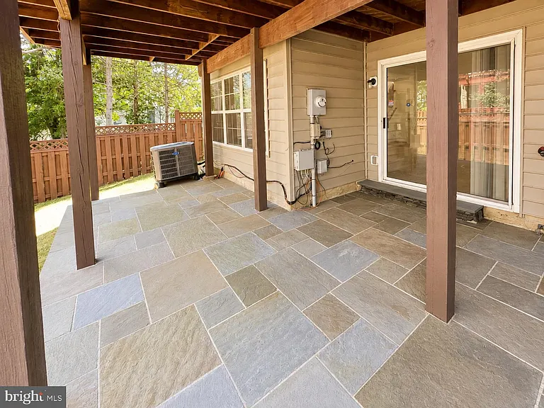 8646 Royal Worcester Ln — Photo 34