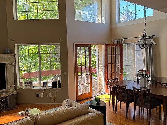 3rd image of 11831 Courtleigh Dr APT 201