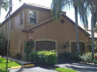 1438 Veracruz Ln, Weston, FL 33327