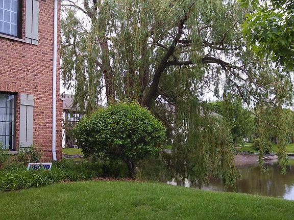 3rd image of 1947 N Brice Ct #482