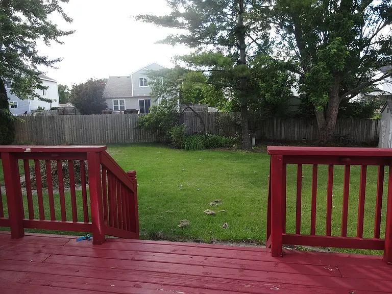 1340 Burke Ln — Photo 11