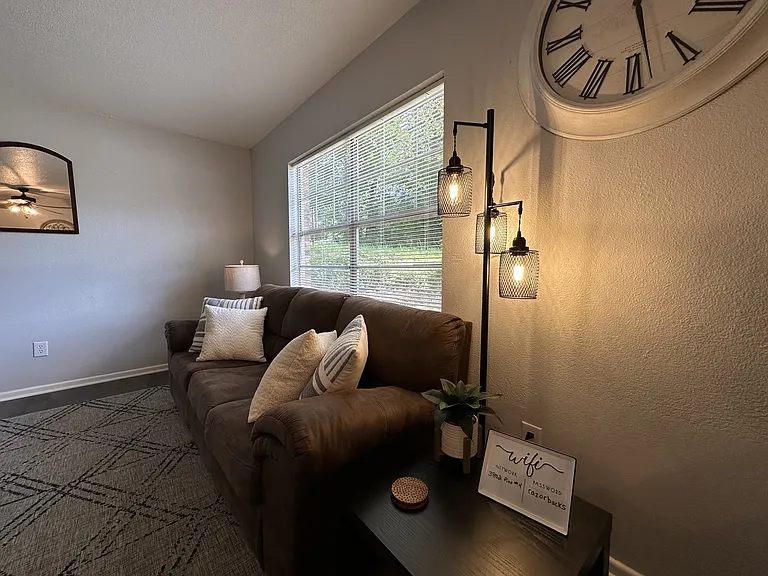 3801 Elizabeth St #3-10 — Photo 28
