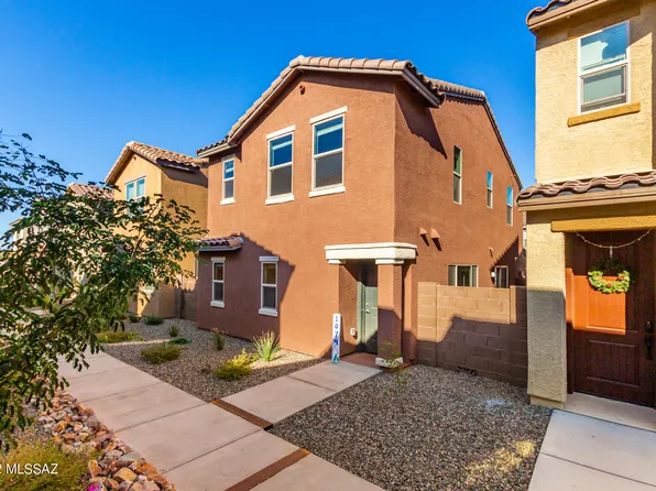 1074 E Ascent St, Tucson, AZ 85719