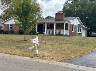 225 Raymond Dr, Monroe, OH 45050