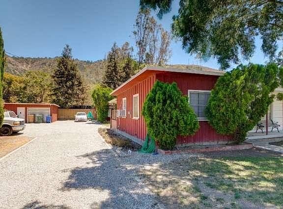 2nd image of 8432 Edison Dr