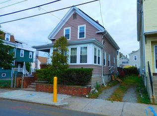 29 School St, Revere, MA 02151