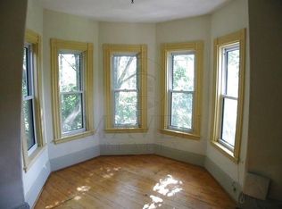 80-82 Irving St #7, Cambridge, MA 02138