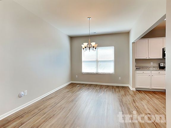 3rd image of 741 Rolling Creek Cir