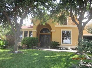 302 Crossbill St, Laredo, TX 78045