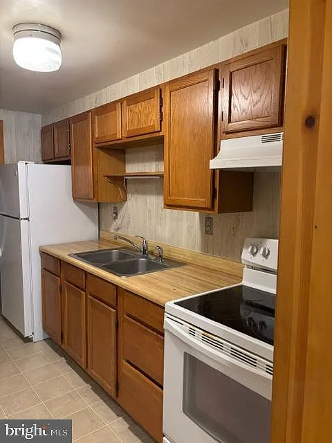 2 bed, 1.0 bath, 750 sqft, $1,600 — Photo 4