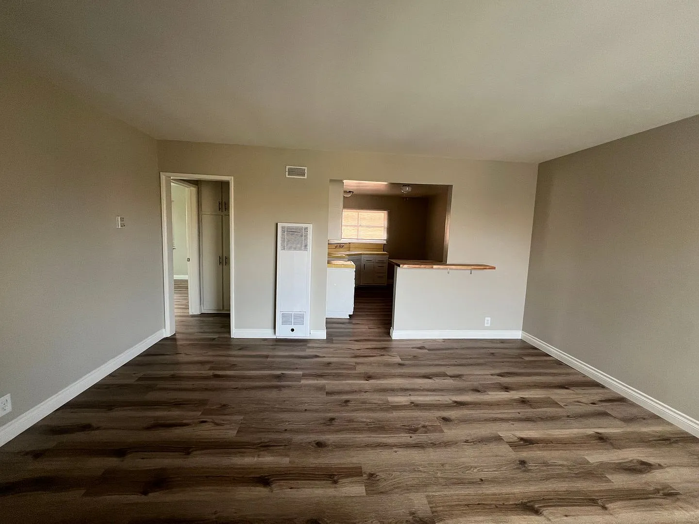 4144-52 Somerset Dr. — Photo 2