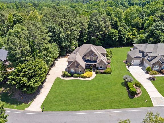 3rd image of 7324 Sparhawk Rd