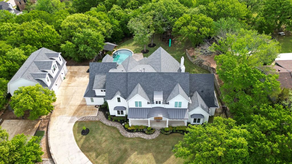 4207 Kelly Elliott Rd, Arlington, TX - View 2