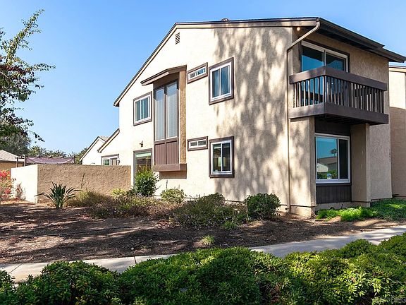2nd image of 1057 Las Rosas Ct