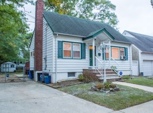 86 Columbus Pl, Staten Island, NY 10314