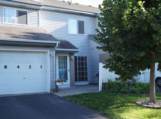 8421 Corcoran Cir, Inver Grove Heights, MN 55076