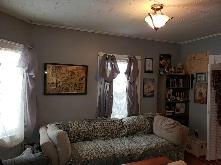 258 Richard St #1 — Photo 28