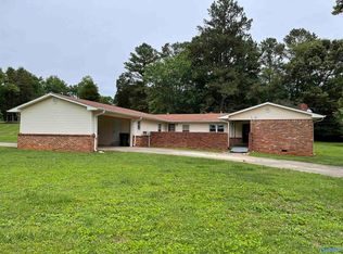6012 Edwin Jones Dr, Huntsville, AL 35811