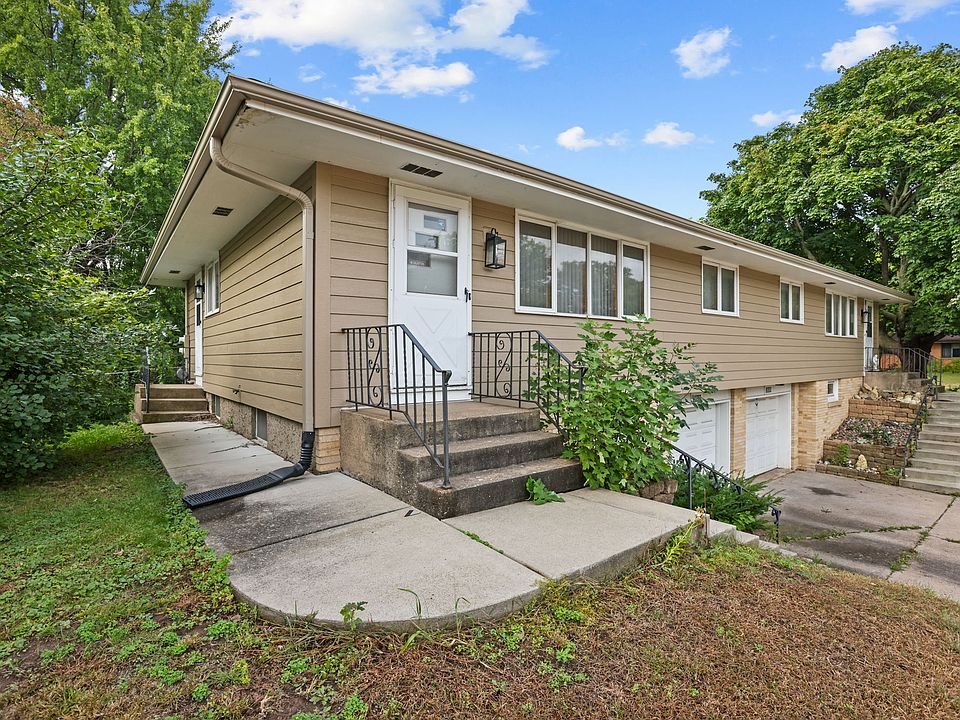 1st image of 2602 37th Ave NE