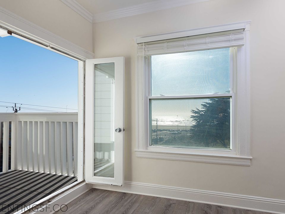 1st image of 4740 Balboa St #309