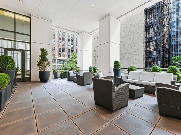 325 Fifth Avenue image 18 of 37